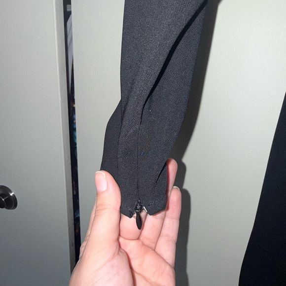 Zara Elegant Black Long Sleeve Dress - Picture 5 of 8